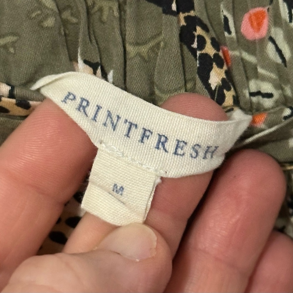 Printfresh Eco Satin Getting Ready Pajama Set in Bagheera print, Olive - Picture 10 of 13